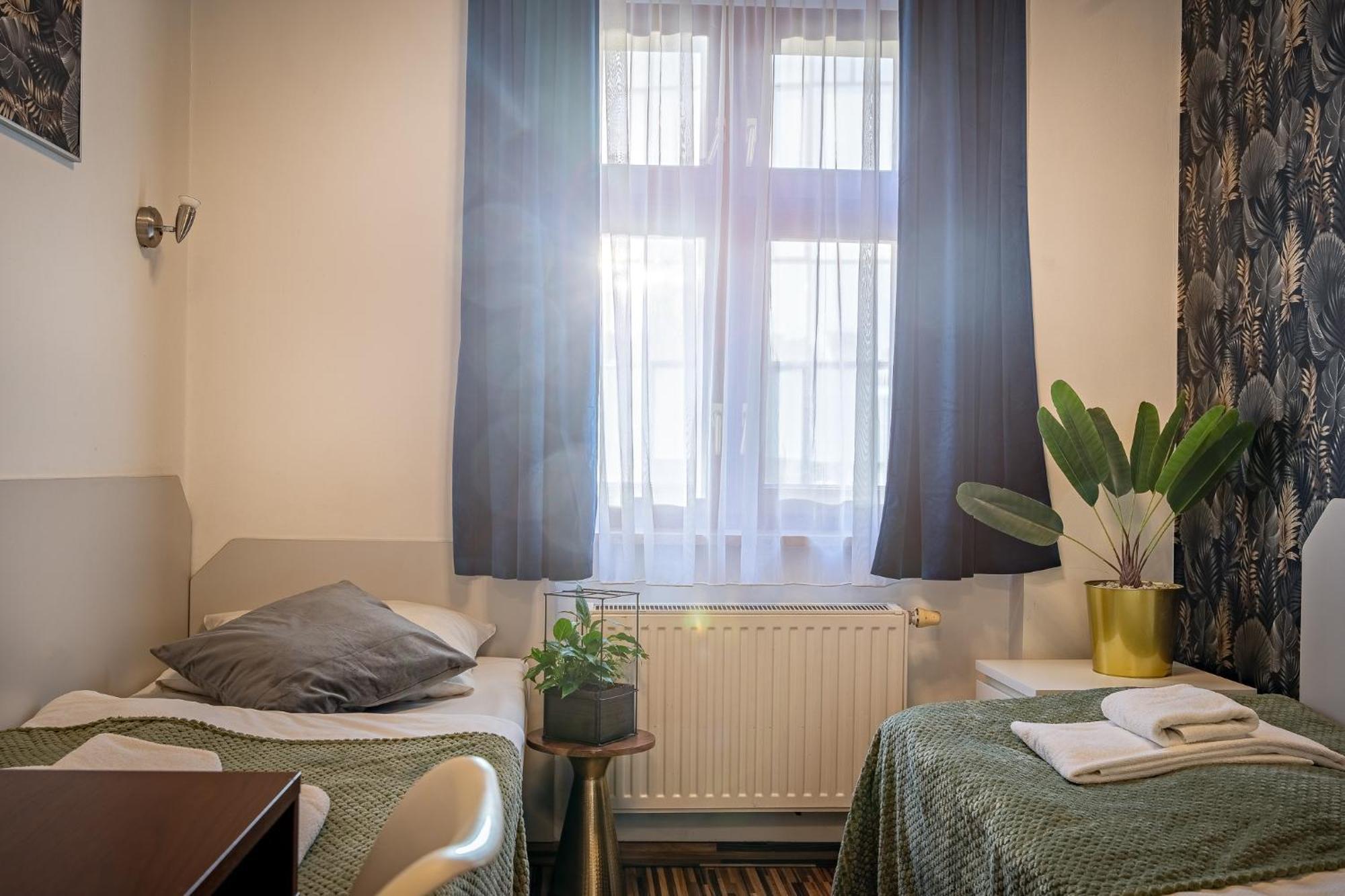 Bed & Breakfast Great Polonia Dwarf Wroclaw