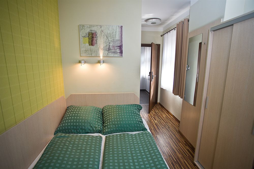 Great Polonia Dwarf Bed & Breakfast