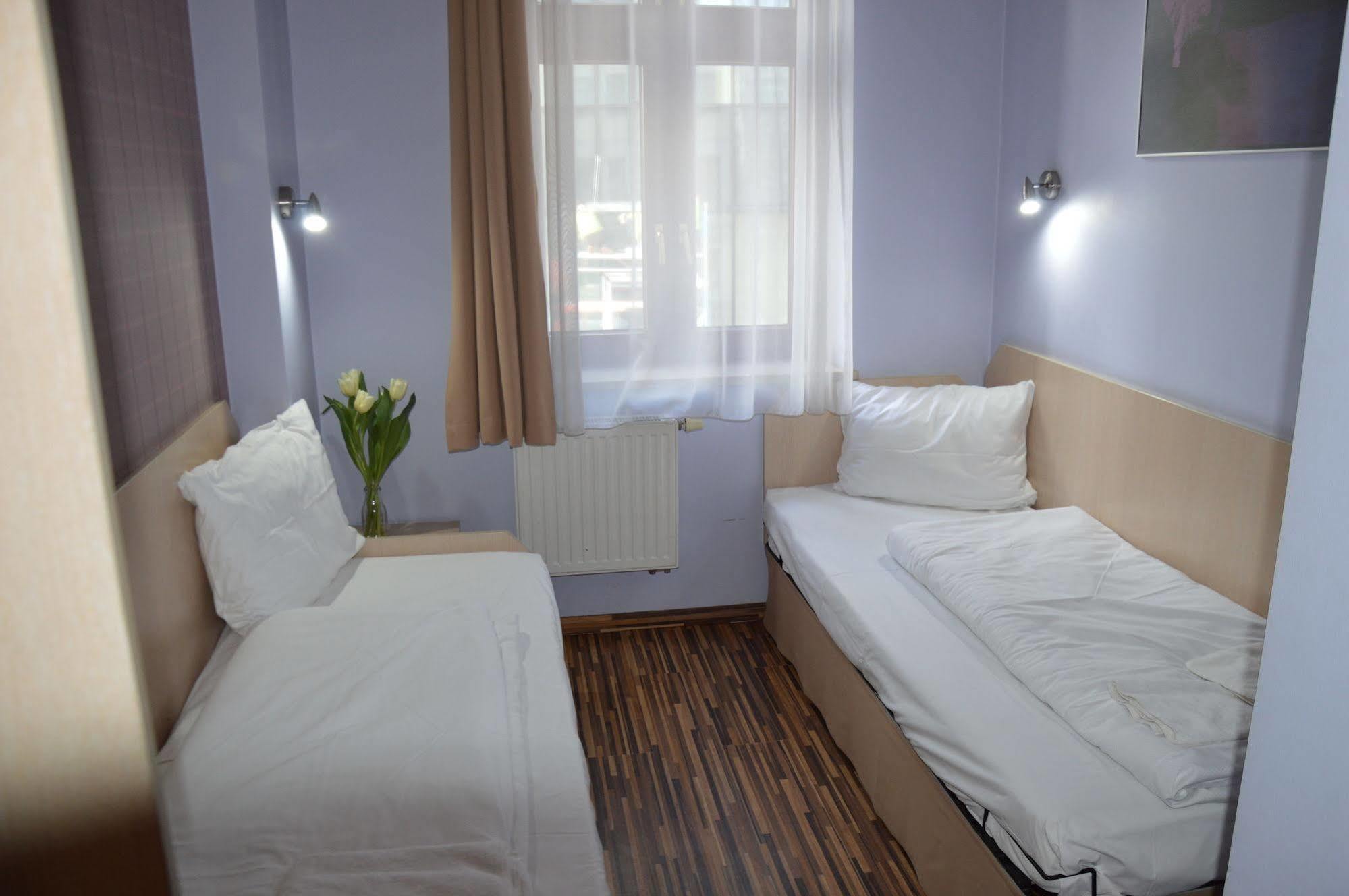 Great Polonia Dwarf Bed & Breakfast