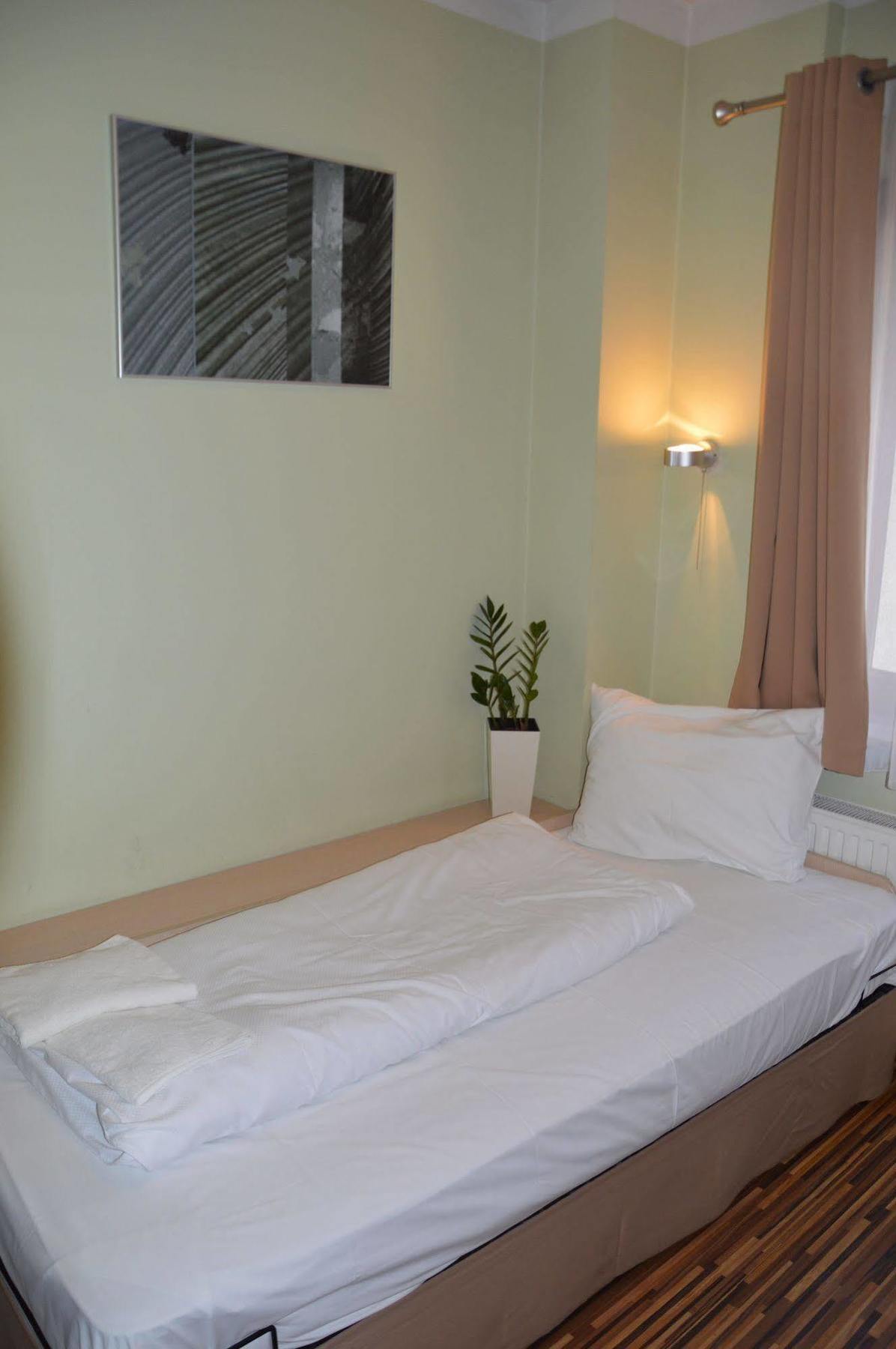 Bed & Breakfast Great Polonia Dwarf